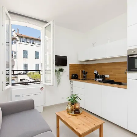Lägenhet Petit Bijou De La Vieille