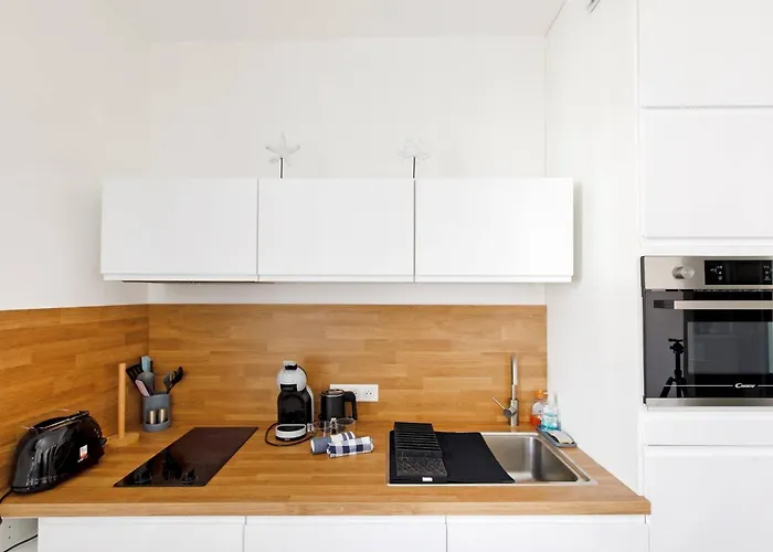 Petit Bijou De La Vieille * Antibes